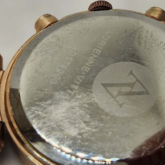 ADRIENNE VITTADINI ROSE GOLD CHRONOGRAPH CRYSTAL ACCENT WOMENS WATCH - Picture 9 of 9